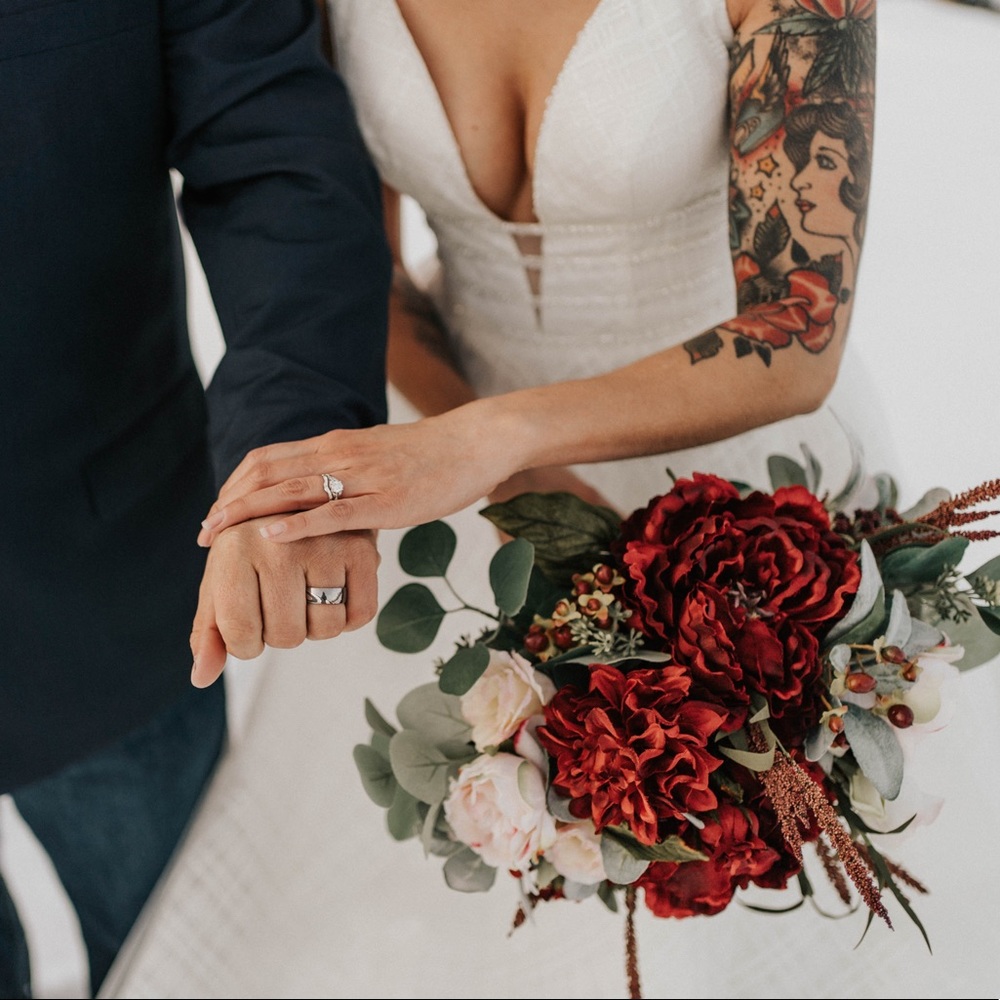 Bride Wedding Bouquet FAUX!!! 💐 & Boutonnière